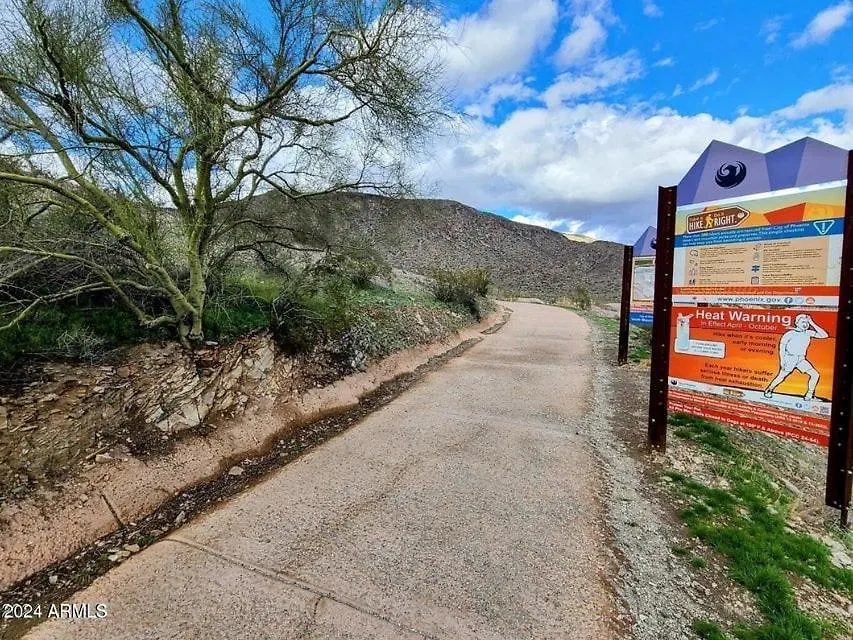 5Th #159 Ahwatukee Vila Phoenix